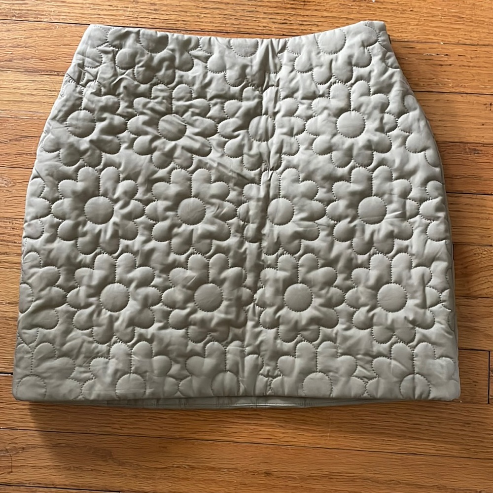 NWT & other stories quilted daisy skirt